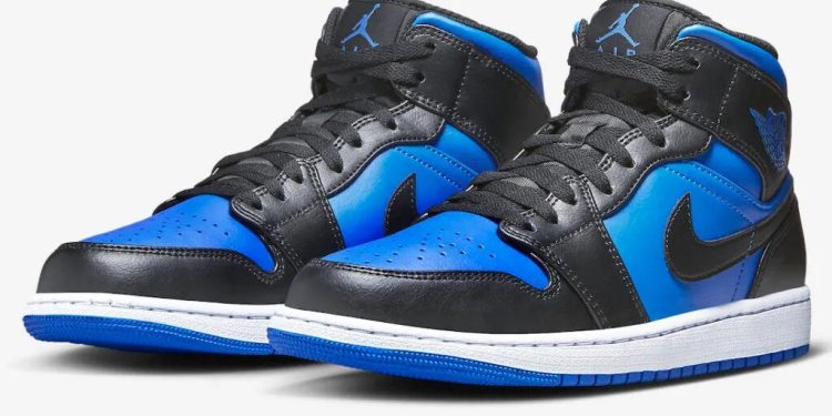 Tênis Air Jordan 1 Mid ‘Varsity Royal’ é oficialmente revelado