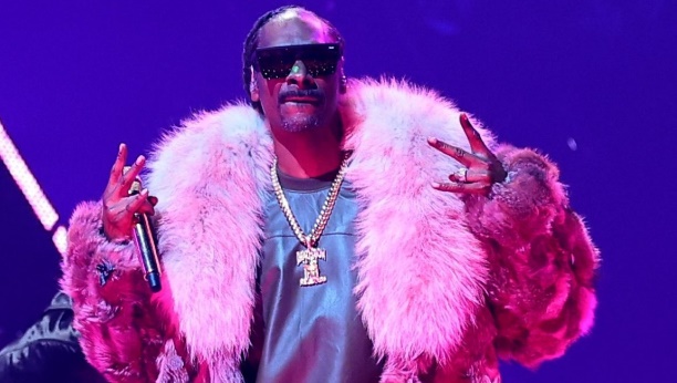 SNOOP DOGG AMA UM POUCO DE 'BARBIE' PARA ELE, COMPARTILHA UMA CRÍTICA BRILHANTE DO NOVO FILME