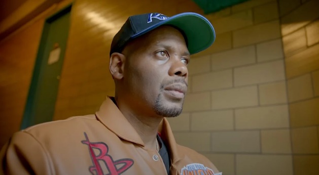 CORMEGA PONDERA QUANDO OS NÚMEROS SUBSTITUÍRAM A HABILIDADE NO RAP: ‘DE ALGUMA FORMA, AS LINHAS FICARAM CONFUSAS’
